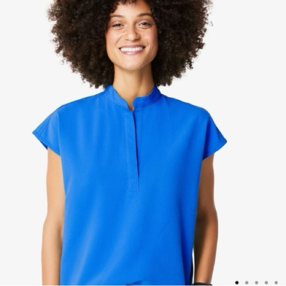 Women's Royal Blue Rafaela™ Oversized Scrub Top - XS gentle used